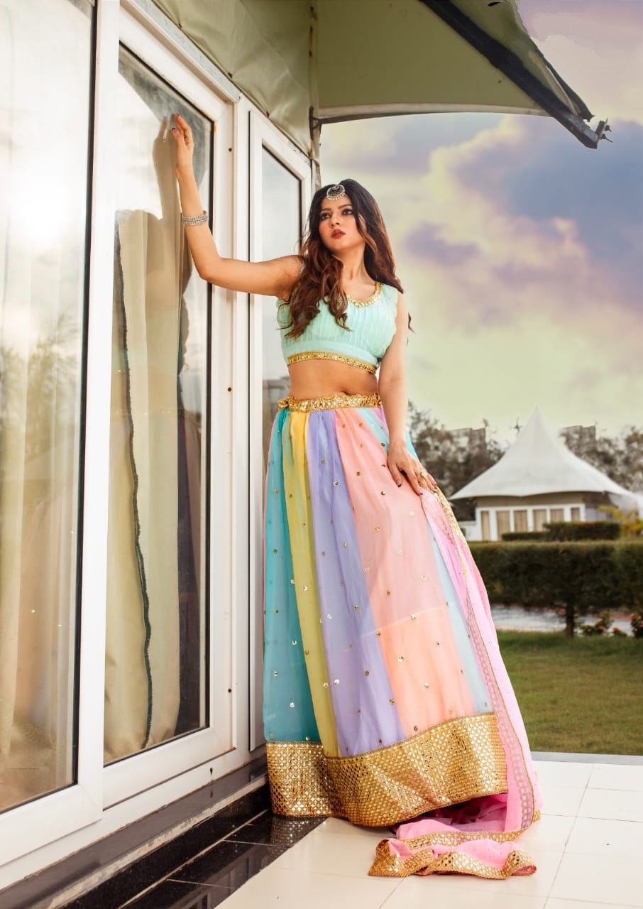 Kashni Lehenga